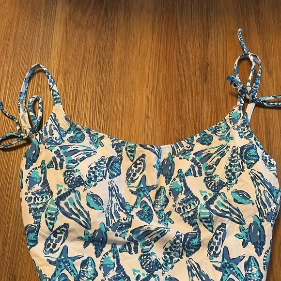 Lilly Pulitzer Blue Turtle Print One Piece Swimsuit - Picture 5 of 9